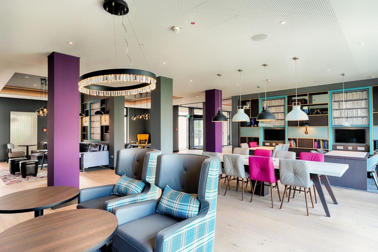 Premier Inn Berlin Airport Экстерьер фото